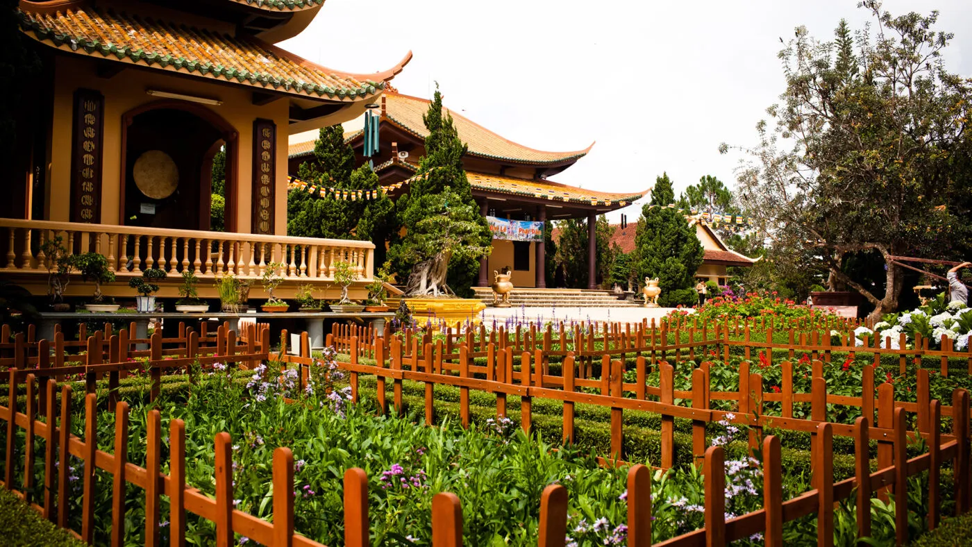 Chùa Thiền Viện Trúc Lâm Đà Lạt Địa Điểm Tâm Linh Nổi Tiếng